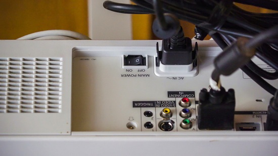 How to Set Up a Home Theater System with Projector