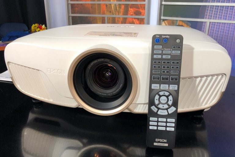 Epson 5050UB Review of All Specs Projector Top