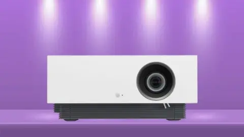 LG HU810PW projector front